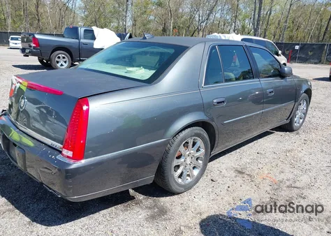 2011 Cadillac Dts Premium Collection z USA, uszkodzony, nr VIN 1G6KH5E64BU113153